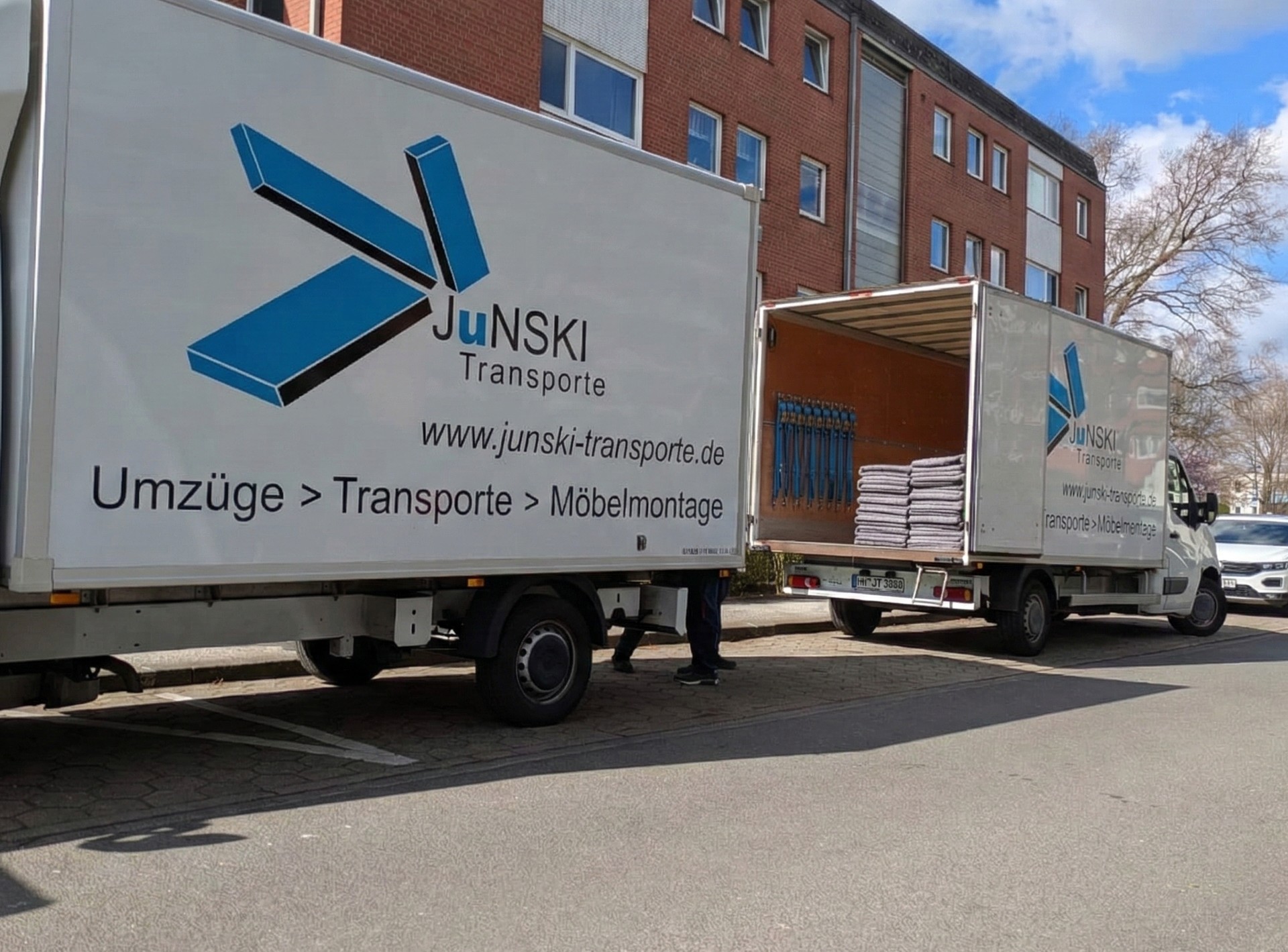 Junski Transporte: TOP Unternehmen & Premium Partner vom Hamburger Abendblatt